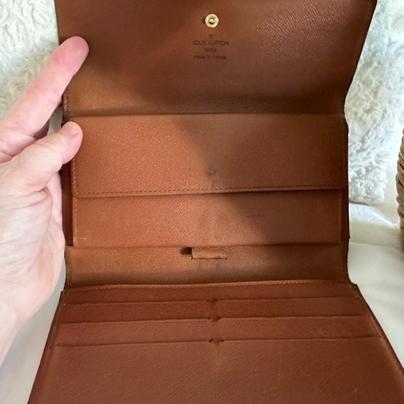 Louis Vuitton Monogram Canvas Continental Wallet in Brown and Gold - Picture 5 of 6